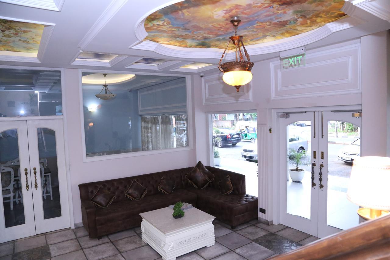 Hotel Posh Chandīgarh Εξωτερικό φωτογραφία